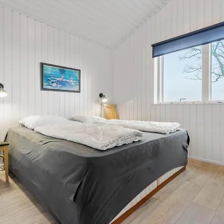 84111-ebeltoft-skrubbevej-10 *